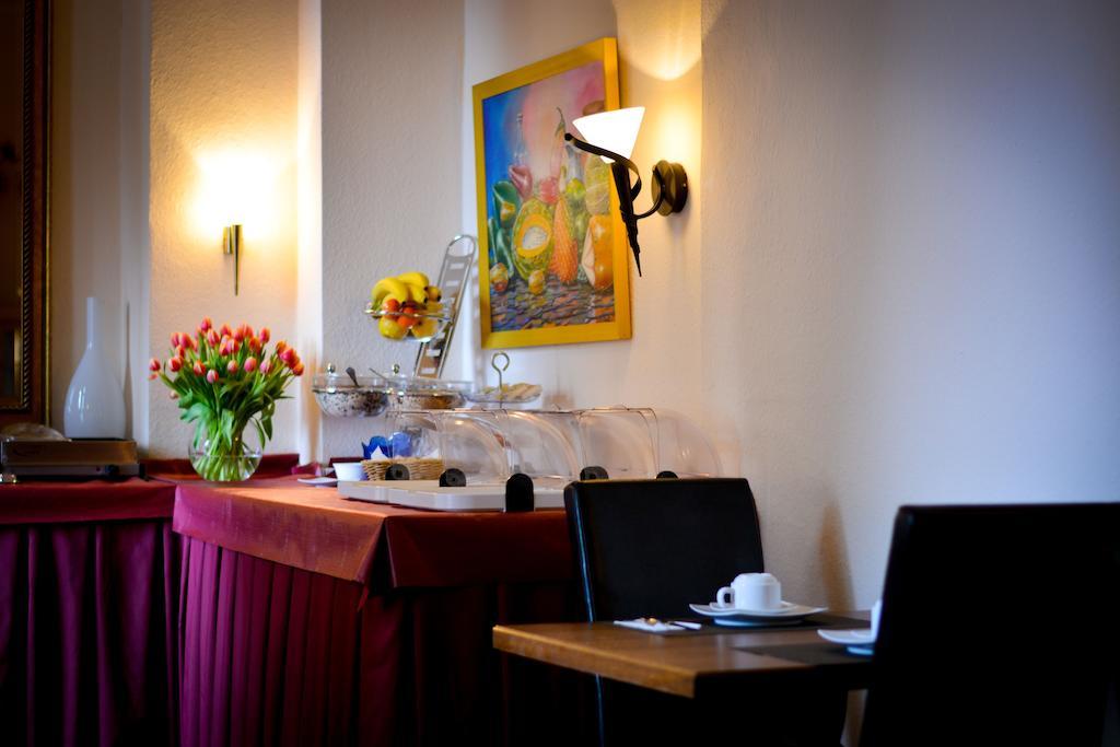 Hotel Am Landeshaus Wiesbaden Exterior photo